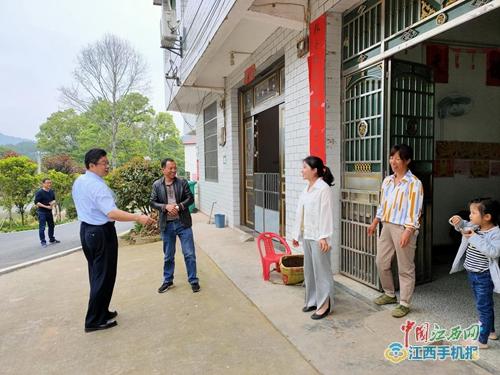 修水县文化局领导团队引领下的文化繁荣新篇章